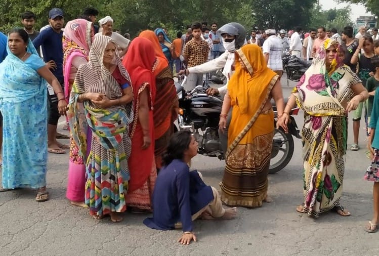 जौनपुर में जमीन विवाद में दिल्ली के प्रवासी कारोबारी की हत्या,तीन पर