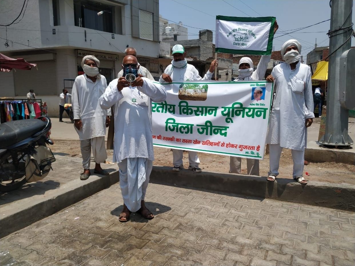 The farmers opposed my heritage scheme by giving water to the sun