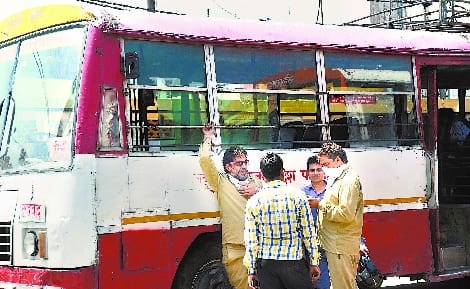 Passengers did not use buses .. Buses spent days waiting for passengers