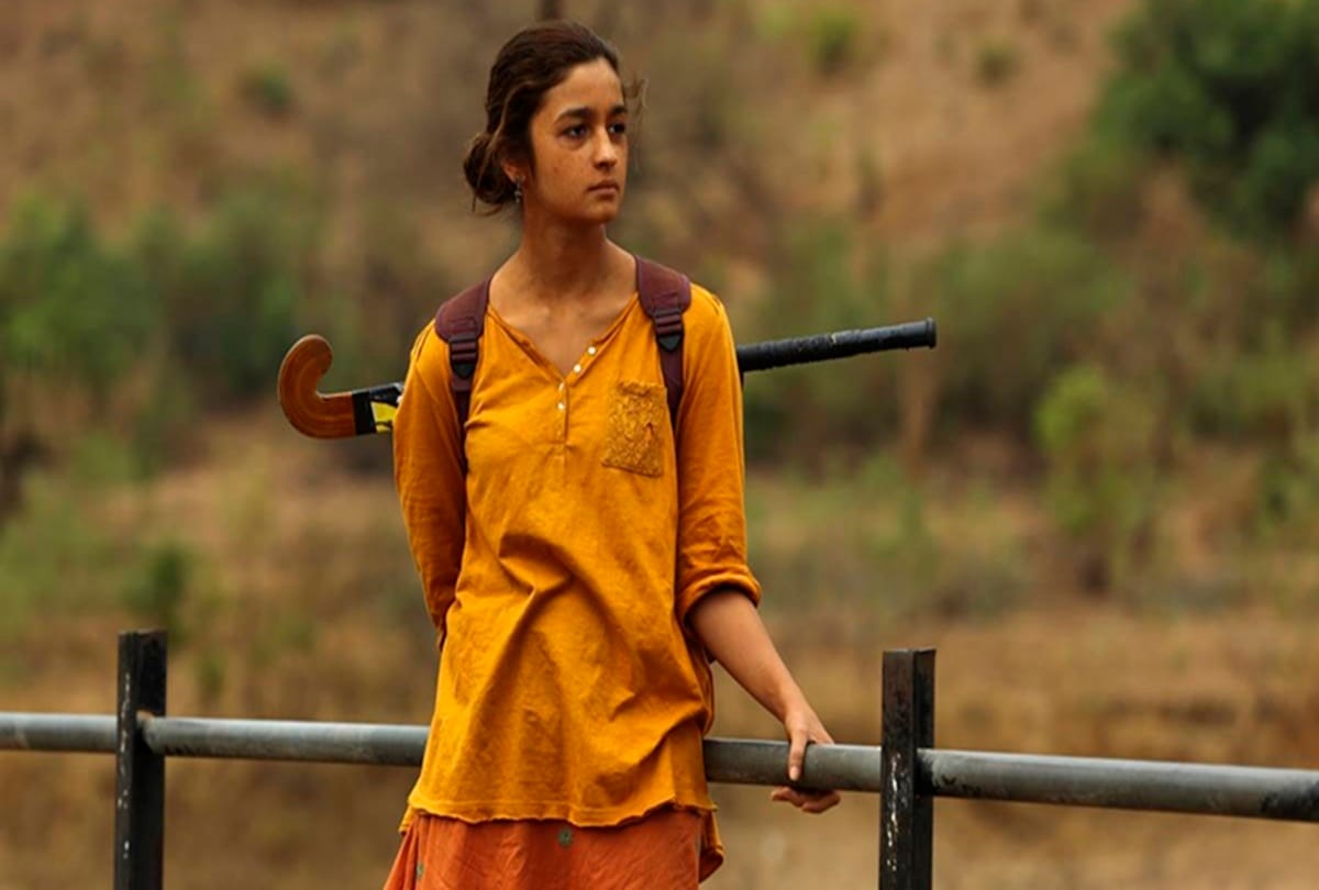 Sonakshi Sinha Priyanka Chopra Alia Bhatt Rani Mukerji Bollywood Actress Who Became Player For Movie