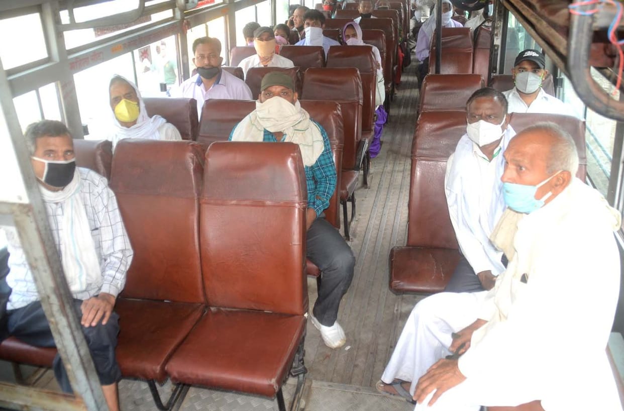 18 buses left on first day, no entry in Delhi