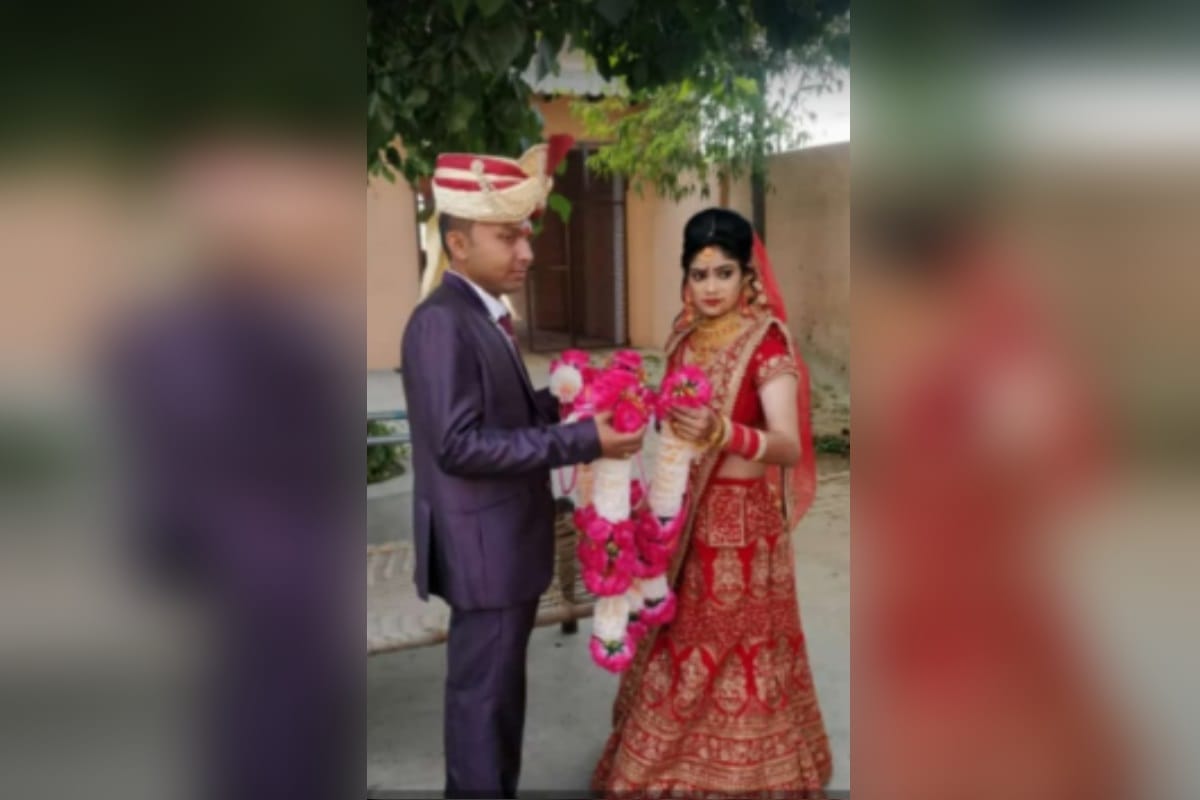 Baghpat Uttar Pradesh Latest News in Hindi, Female soldier committed suicide by hanging himself after a month of marriage