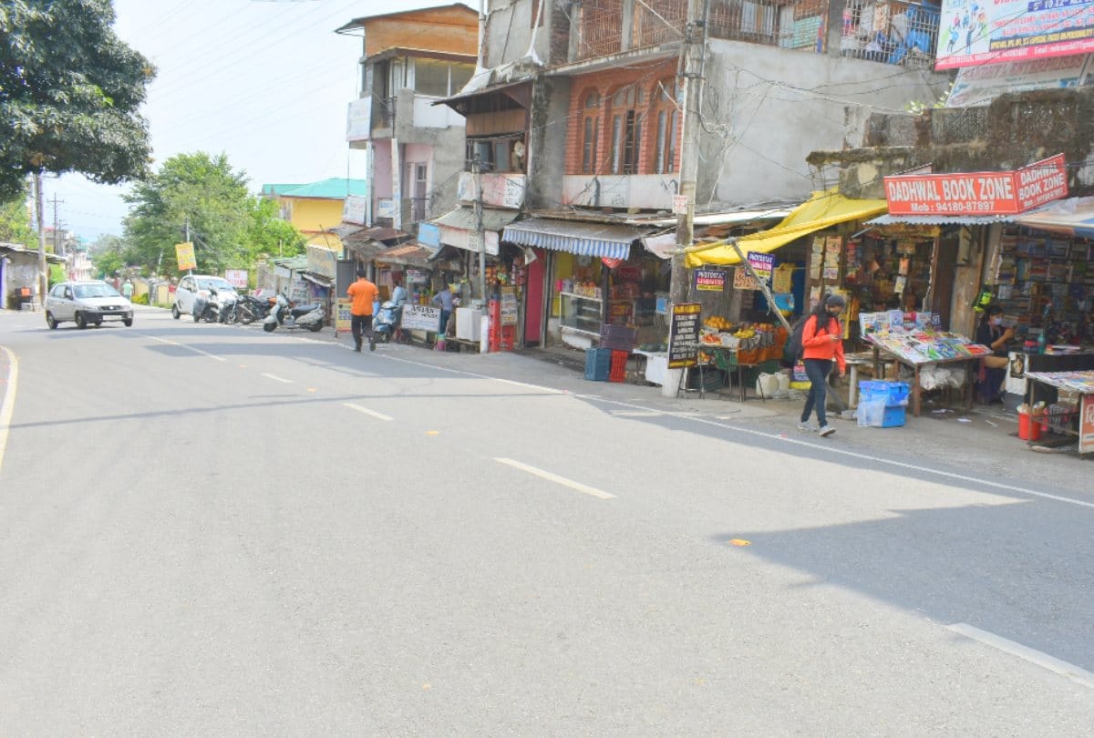 unlock1: Shops will open in Jasur from eight to four in the morning, traders will open markets in Noorpur at this time