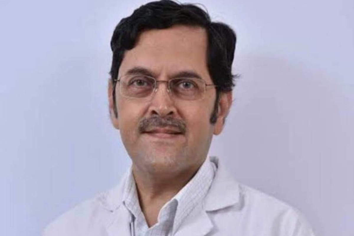 dr chitranjan bhave senior ent surgeon lost his life after operating surgery on severe coronavirus patient