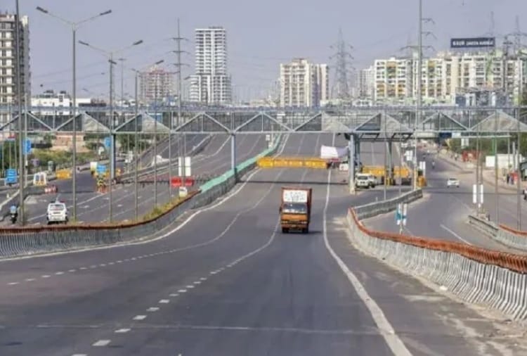Haryana has again sealed its borders with Delhi
