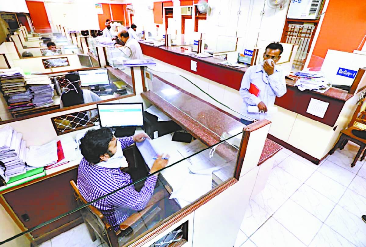government offices opened with safety arrangements in lucknow