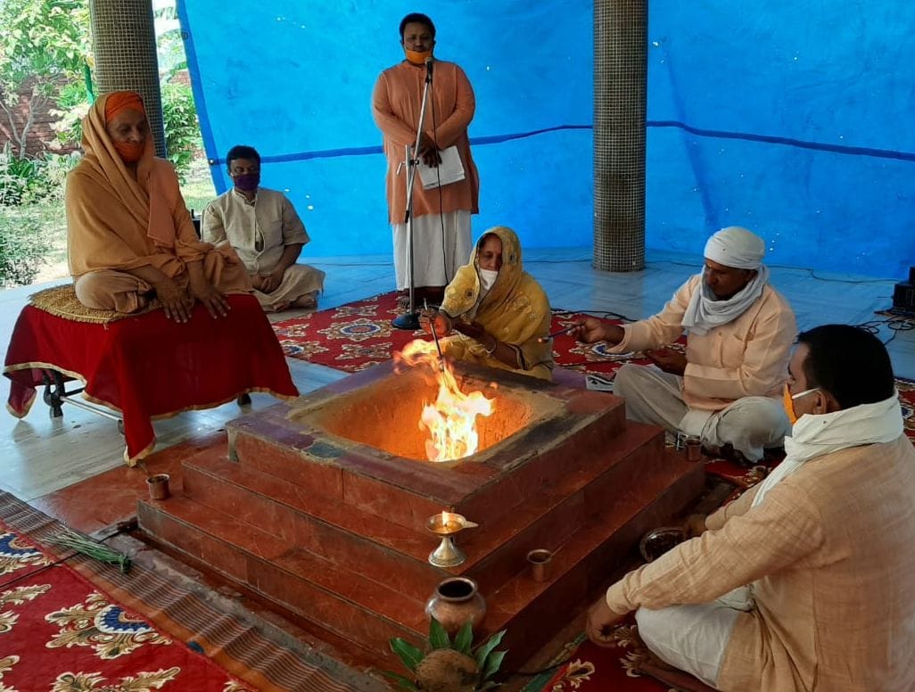 a mahayagya heald in gurukul pirbhat aashram, revelent join facebook live to conntect mahayagya