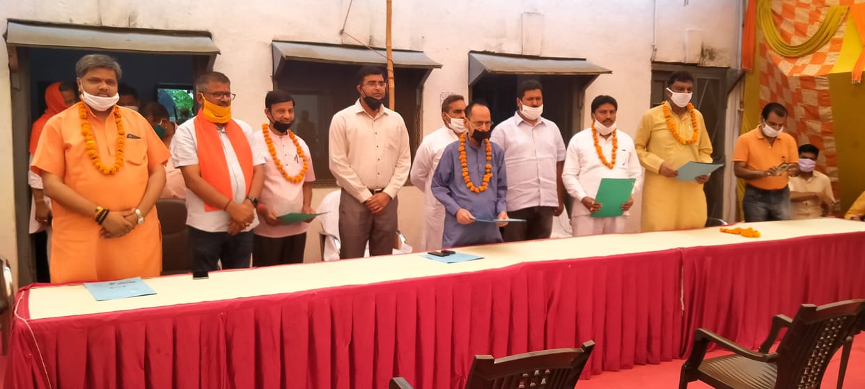 Five nominated members were sworn in
