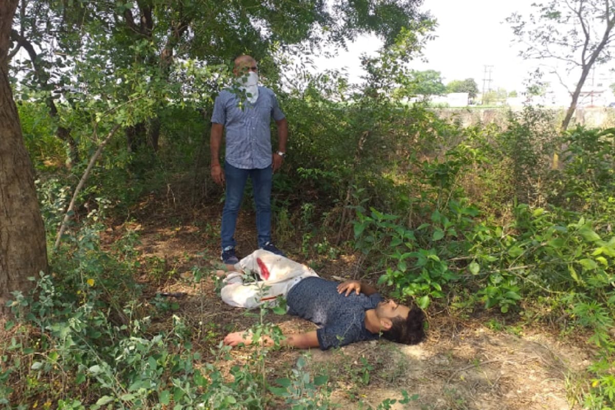 Murder: Meerut man killed his girlfriend and keep changing her Profile Picture continuously for one year long by himself
