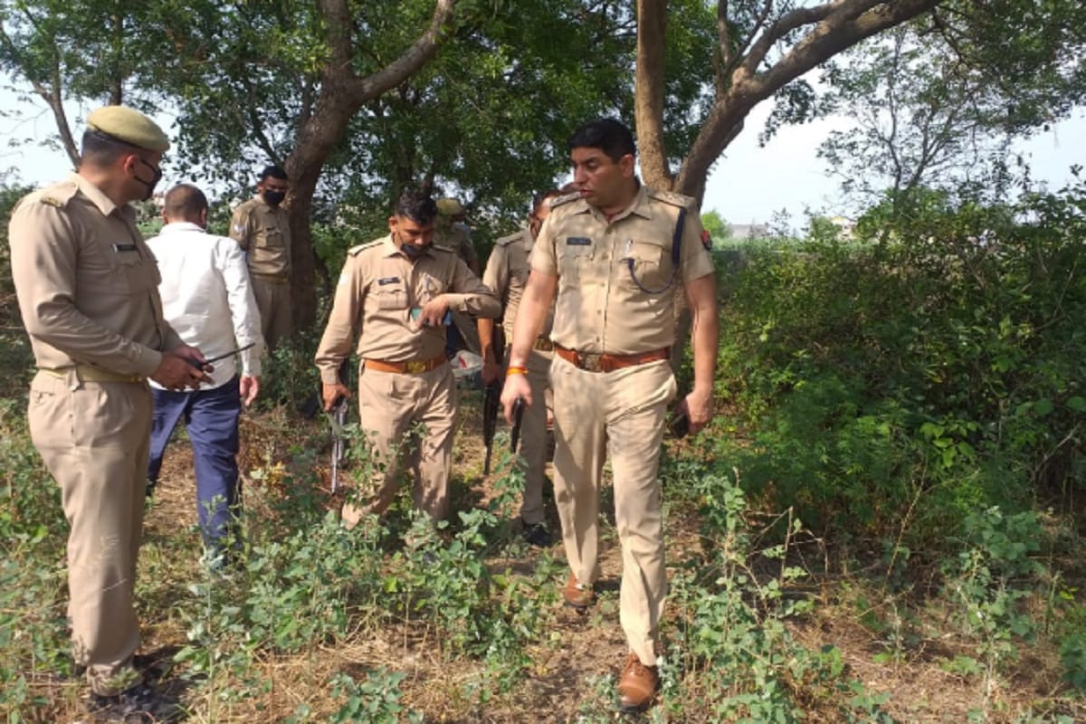 Murder: Meerut man killed his girlfriend and keep changing her Profile Picture continuously for one year long by himself
