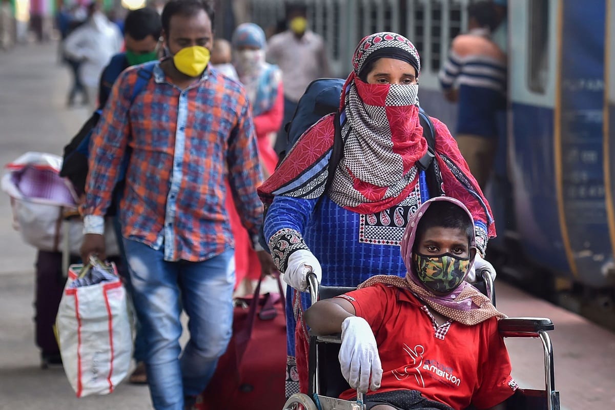 Qatar Indian Migrant Workers Death News Indian migrant laborers are being worked inhumanly in Qatar receiving anonymous death in return