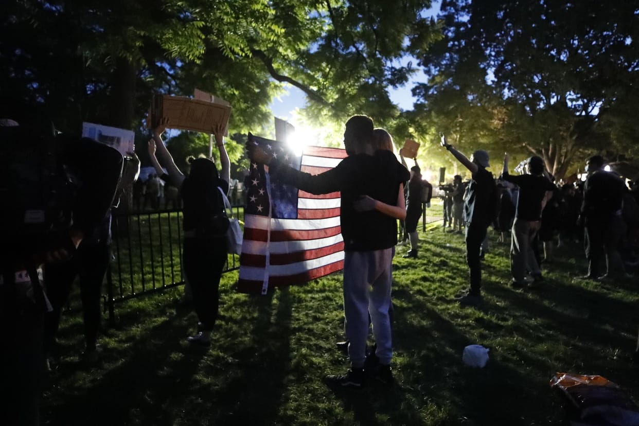 US Federal Magistrate declined to order house arrest of an internet troll charged for provocating protestors during US Capitol riots