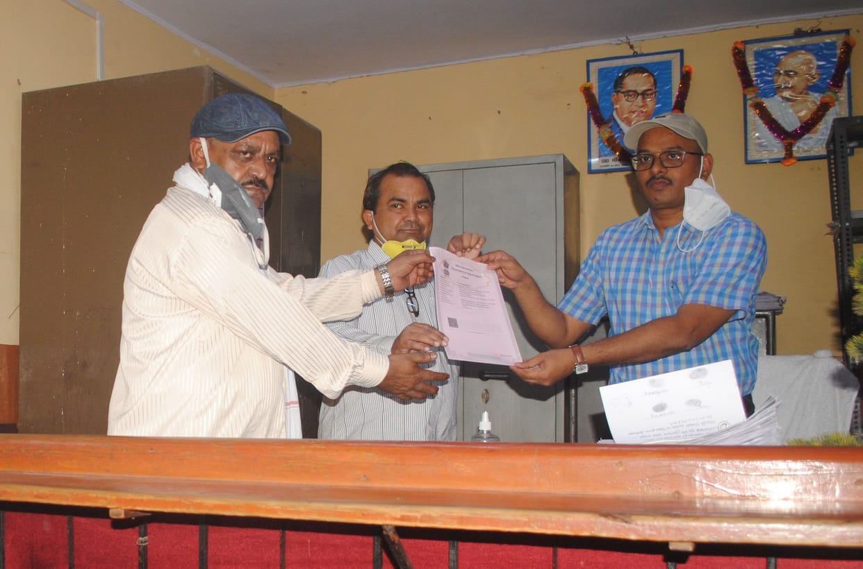 One lakh e-stamp made for the first time in the district