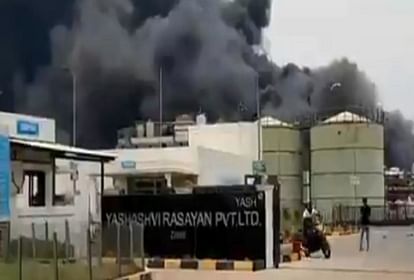 Gujarat 40 injured in chemical factory blast news update 10 fire brigade at dahej factory