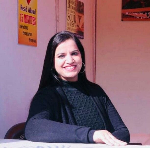 Central State Library's Librarian Neeja gets International Award