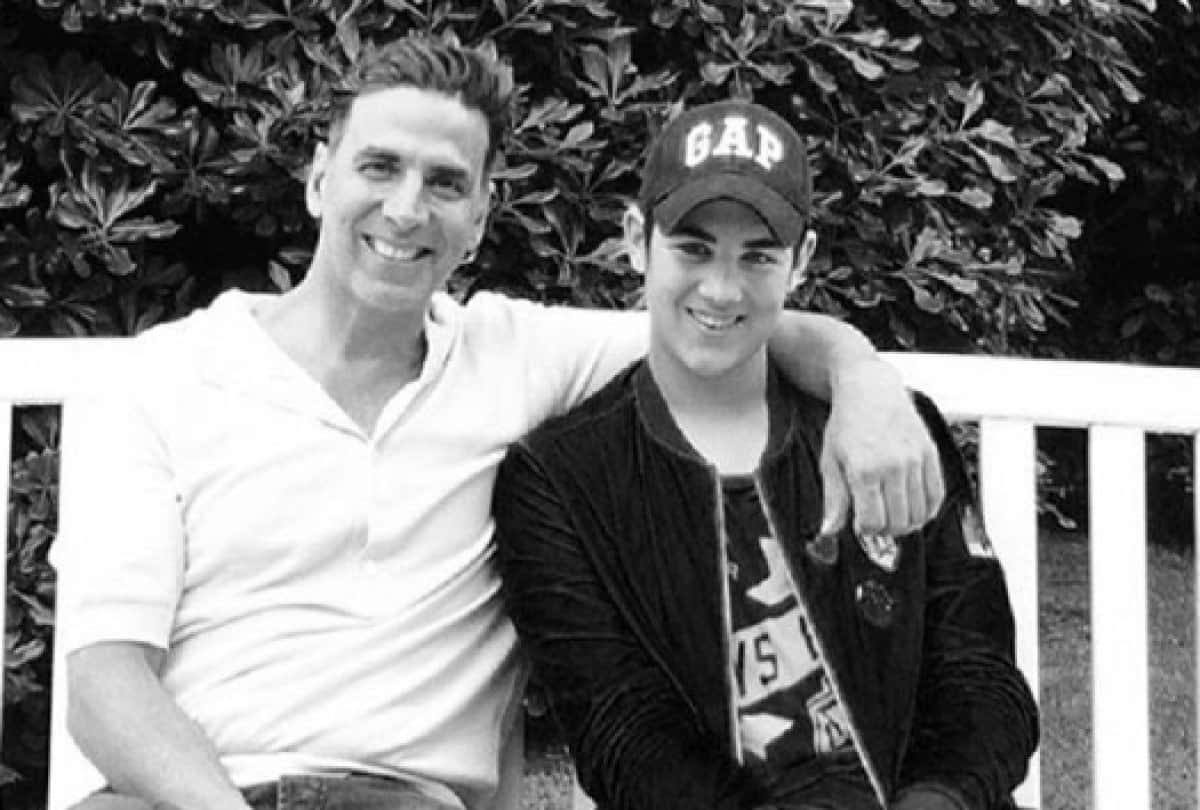 akshay kumar son aarav with pm narendra modi here his unseen photos