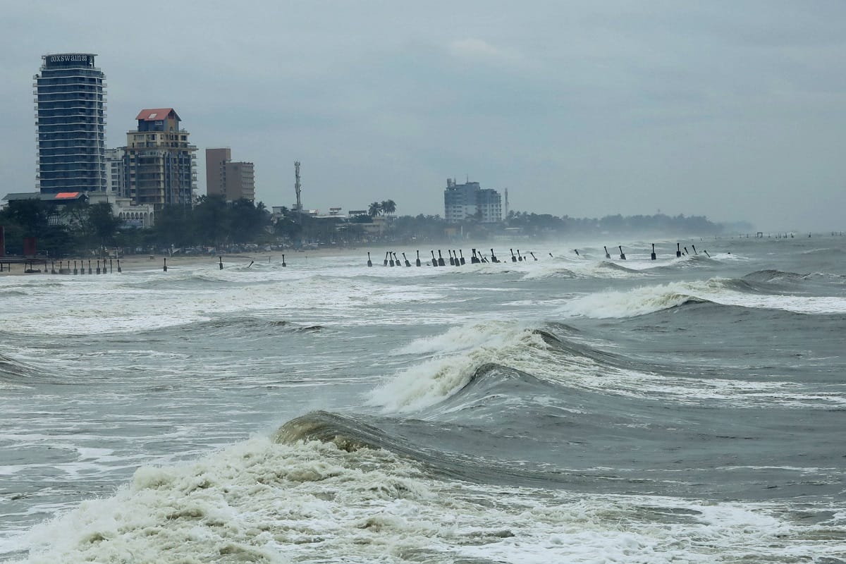 Lara Hurricanes hit the US coast in the US, winds up to 240 kmph