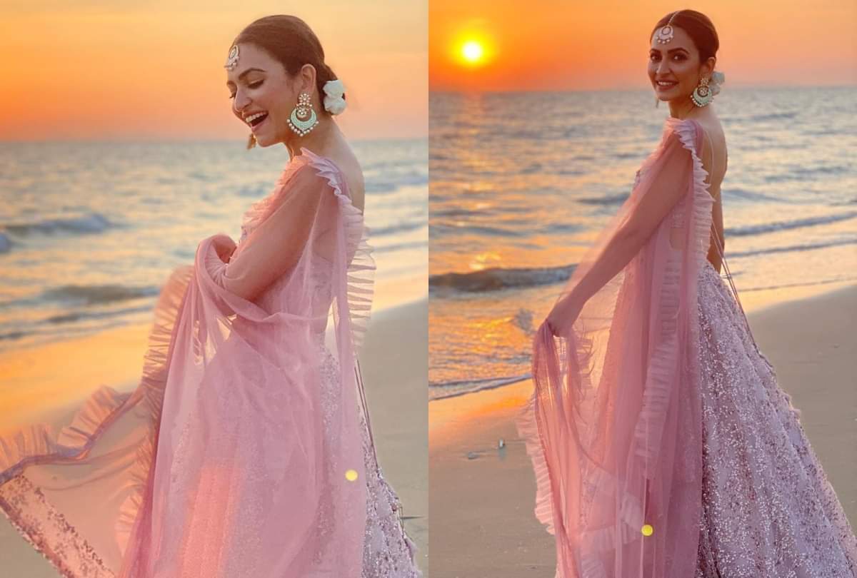 kriti kharbanda spotted in shiny black velvet kurta look stunning