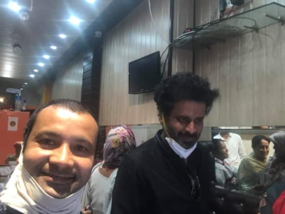 bollywood actor manoj bajpayee in almora, visit in market, public rush comes to see him