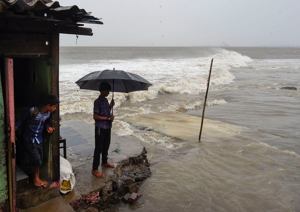 Cyclone Yaas wil becomes extremely severe in 24 hours and will reach Bengal-Odisha