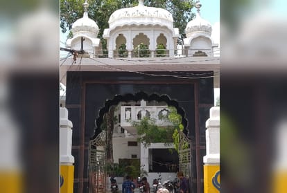 Preparations to open religious place between Corona in gorakhpur