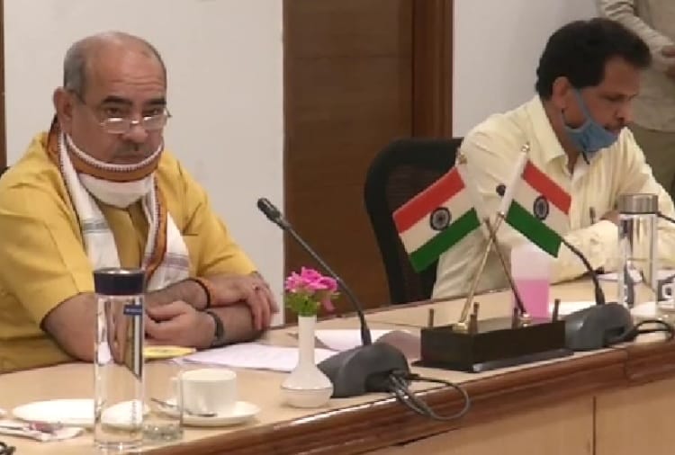 Talmel committee meeting with Haryana Transport Minister Mool Chand Sharma at Haryana niwas