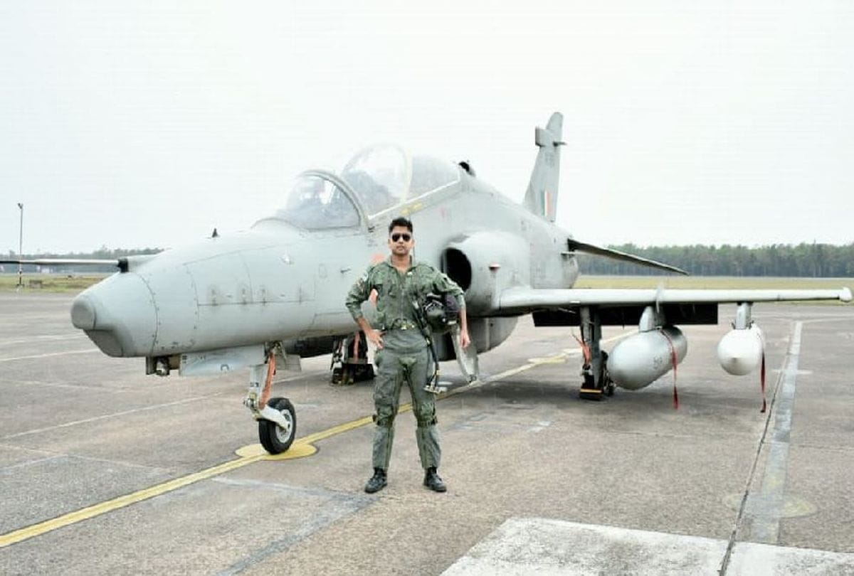 Son Of Farmer Become A Fighter Pilot In Indian Air Force