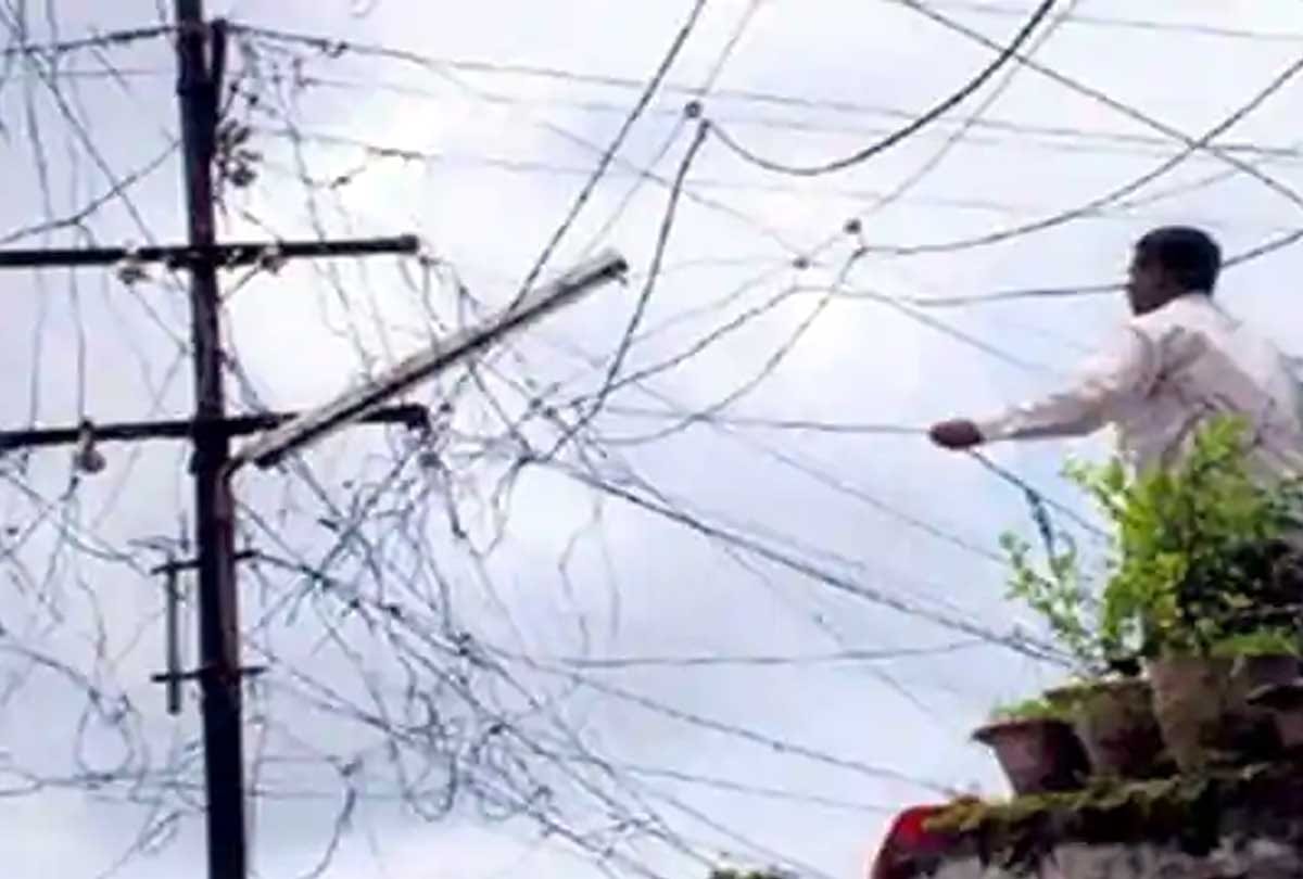 UP: Enforcement team caught 9484 electricity theft, 539 consumers stealing more than five kilowatts