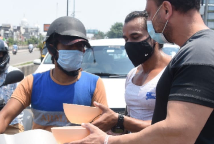 Gym operators protests in Ludhiana of Punjab