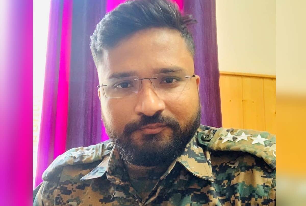 role of Assistant commandant Vidyanidhi Sarvesh Tripathi in arresting Four terrorists of Jaish