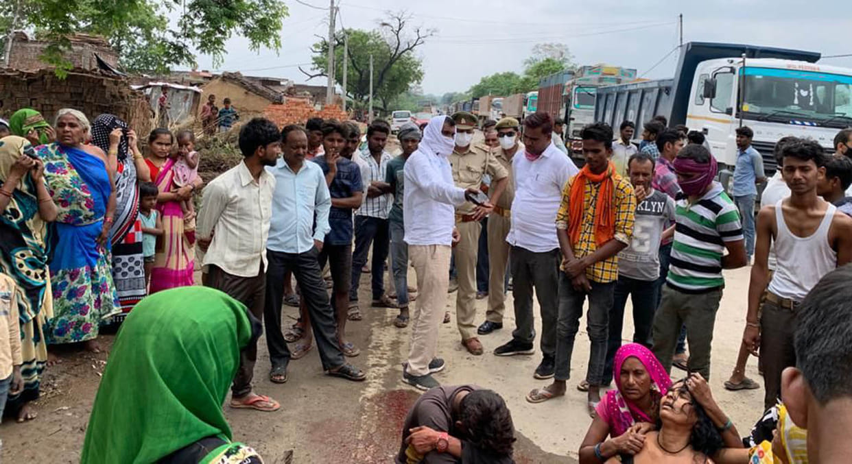 Highway jammed due to death of vegetable seller