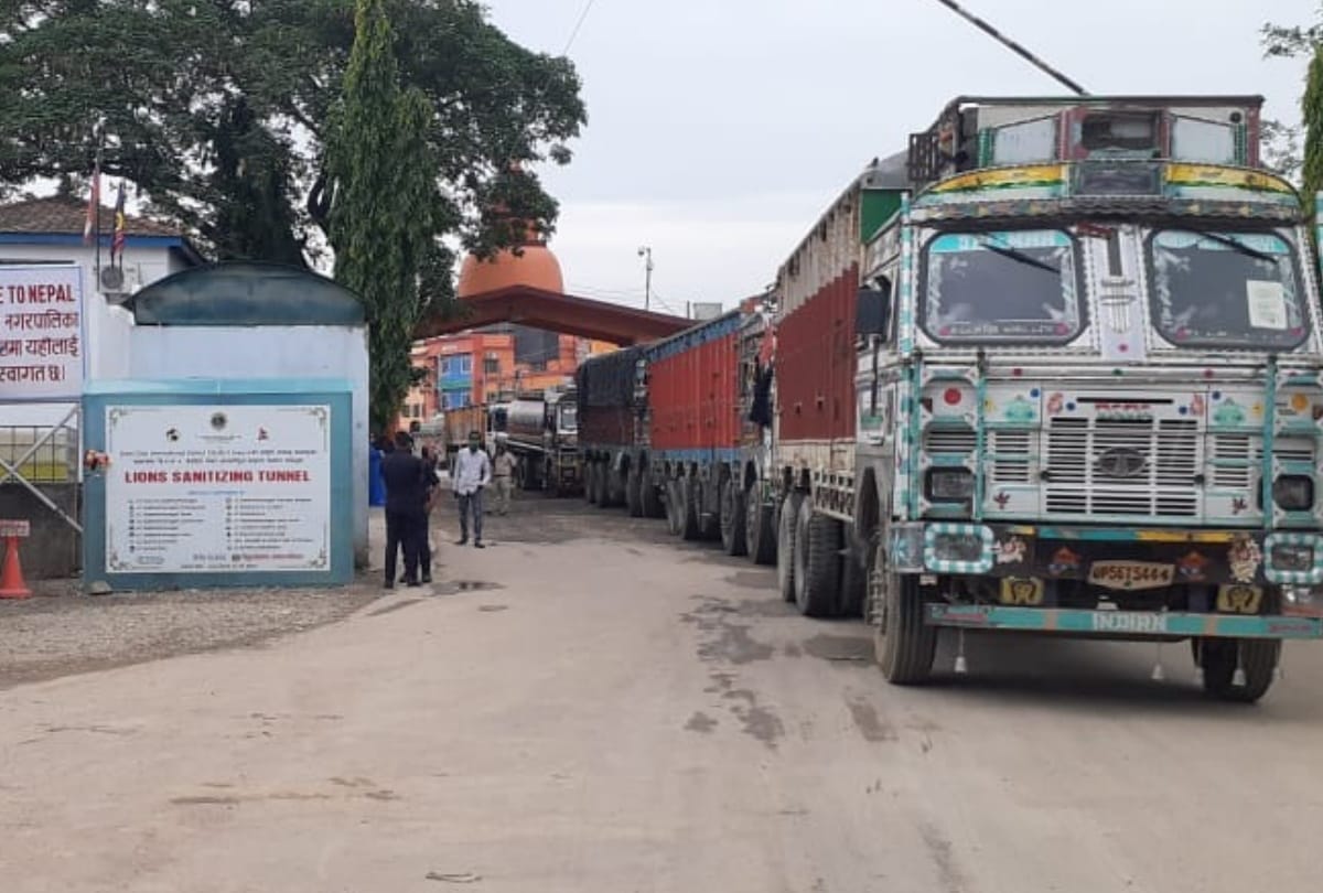Nepali army one km away from the shore of Nepal border