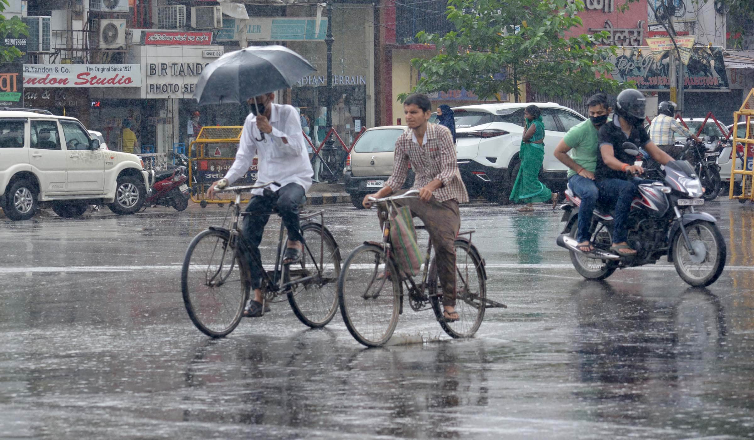 Monsoon knock, heat in the day, cloudburst in the night