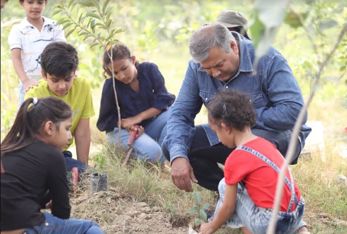 World environment day 2020 environmentalist peepal baba appeals citizens plant a tree at least