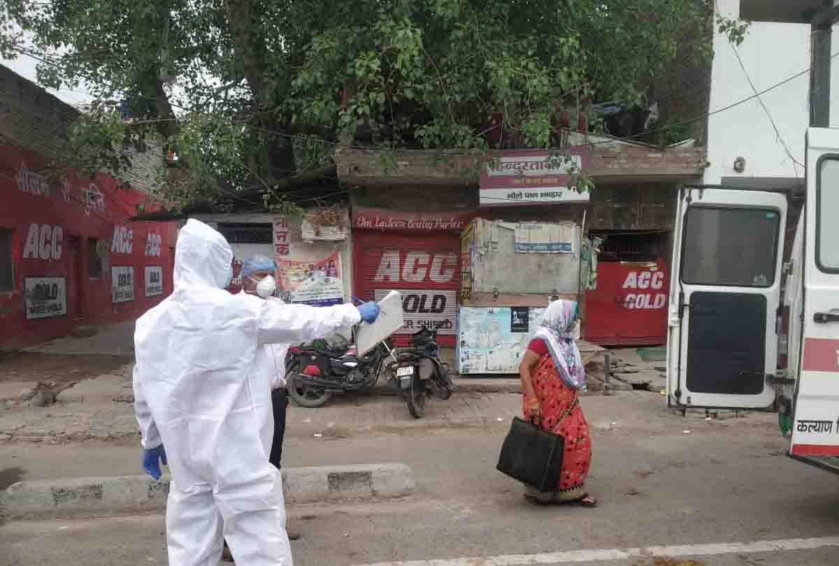 kanpur : Police tightened the scope in hotspot Shivnagar