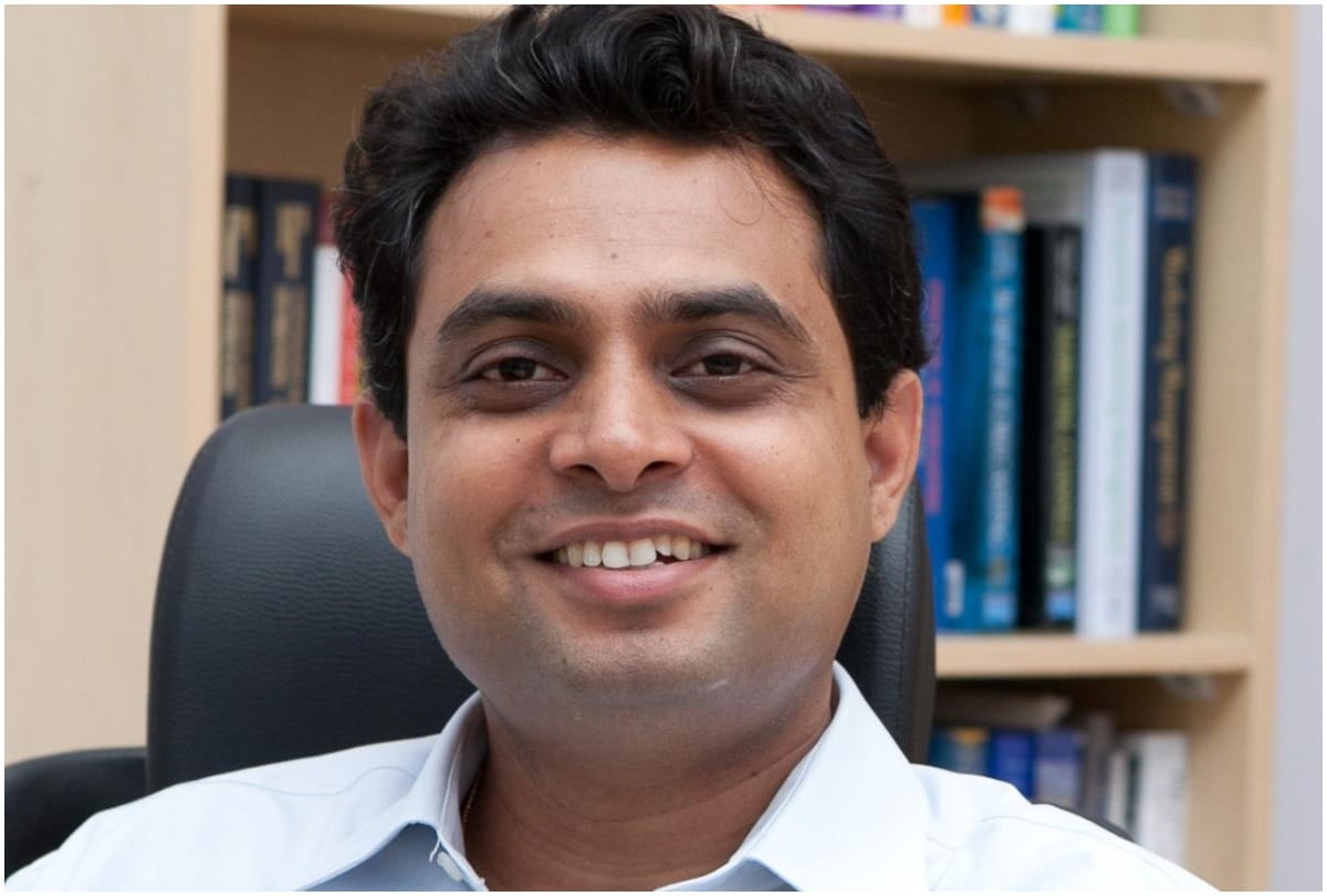 Makhanlal Chaturvedi University Hindi Journalism Week India needs to be self reliant Siddharth Shekhar Singh