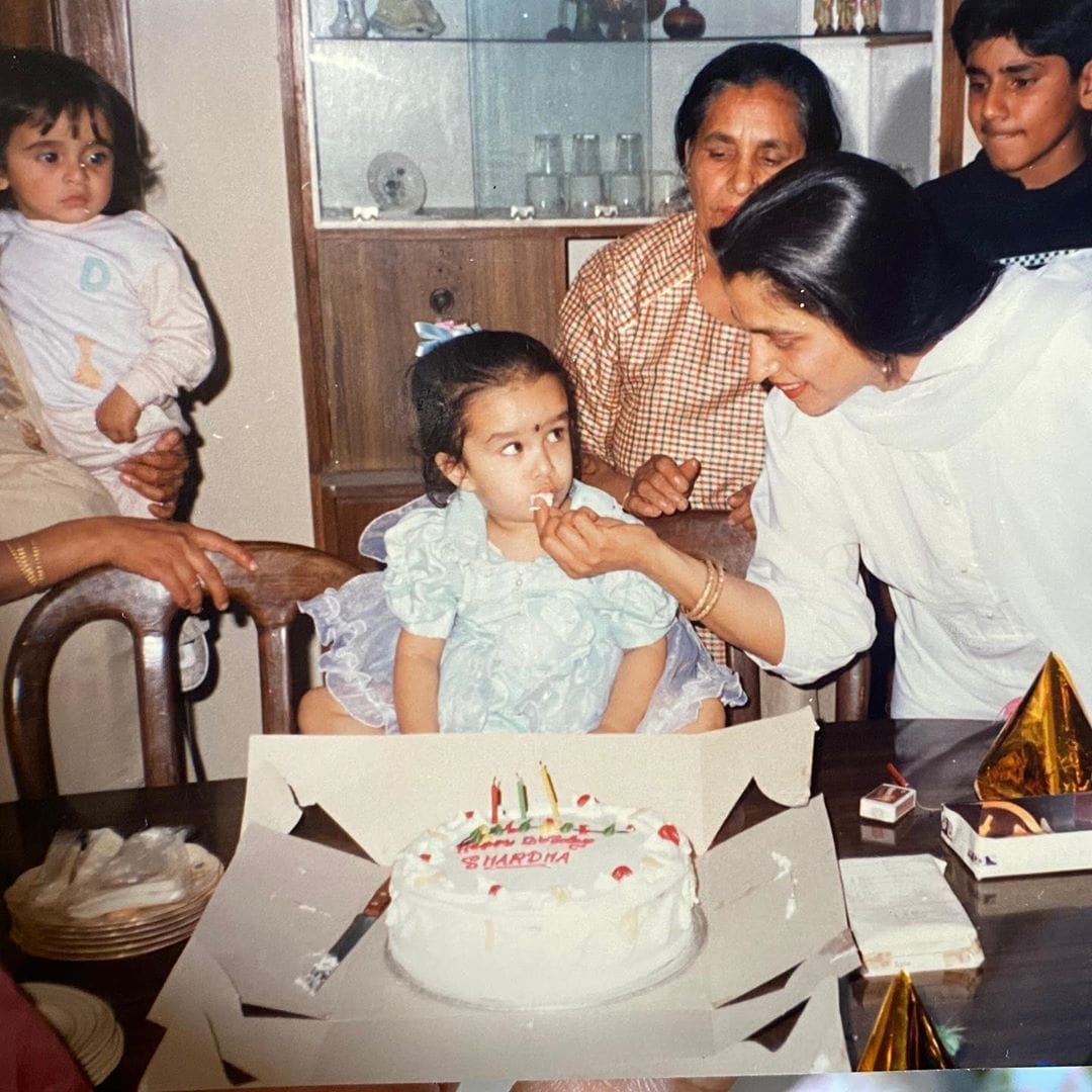Shraddha Kapoor shares her so many throwback photo during lockdown
