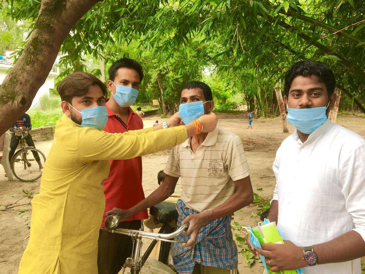 BJYM leaders distributed masks and sanitizers