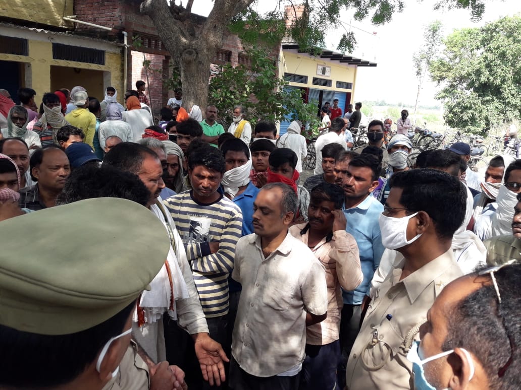 Teenager dies in road accident in Jaunpur