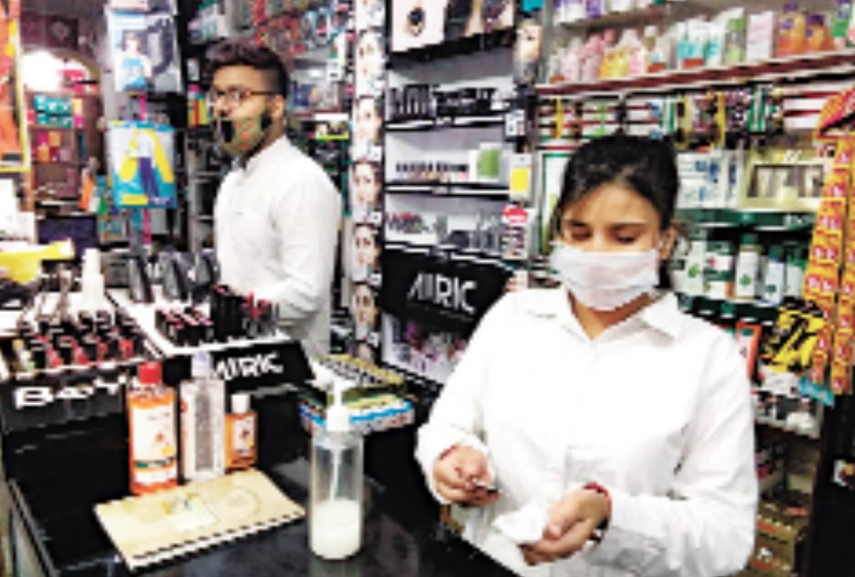 shopkeepers are sanitizing clothes after every trial in lucknow