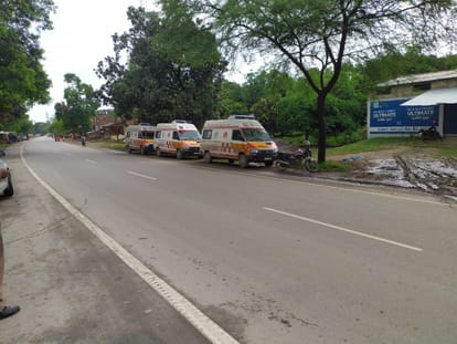 Pratapgarh: Nine killed, two families in a hurry to reach home after lockdown