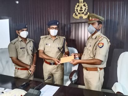 Three arrested including wanted miscreant in Prayagraj triple murder case ganja and gold pellet recovered in varanasi