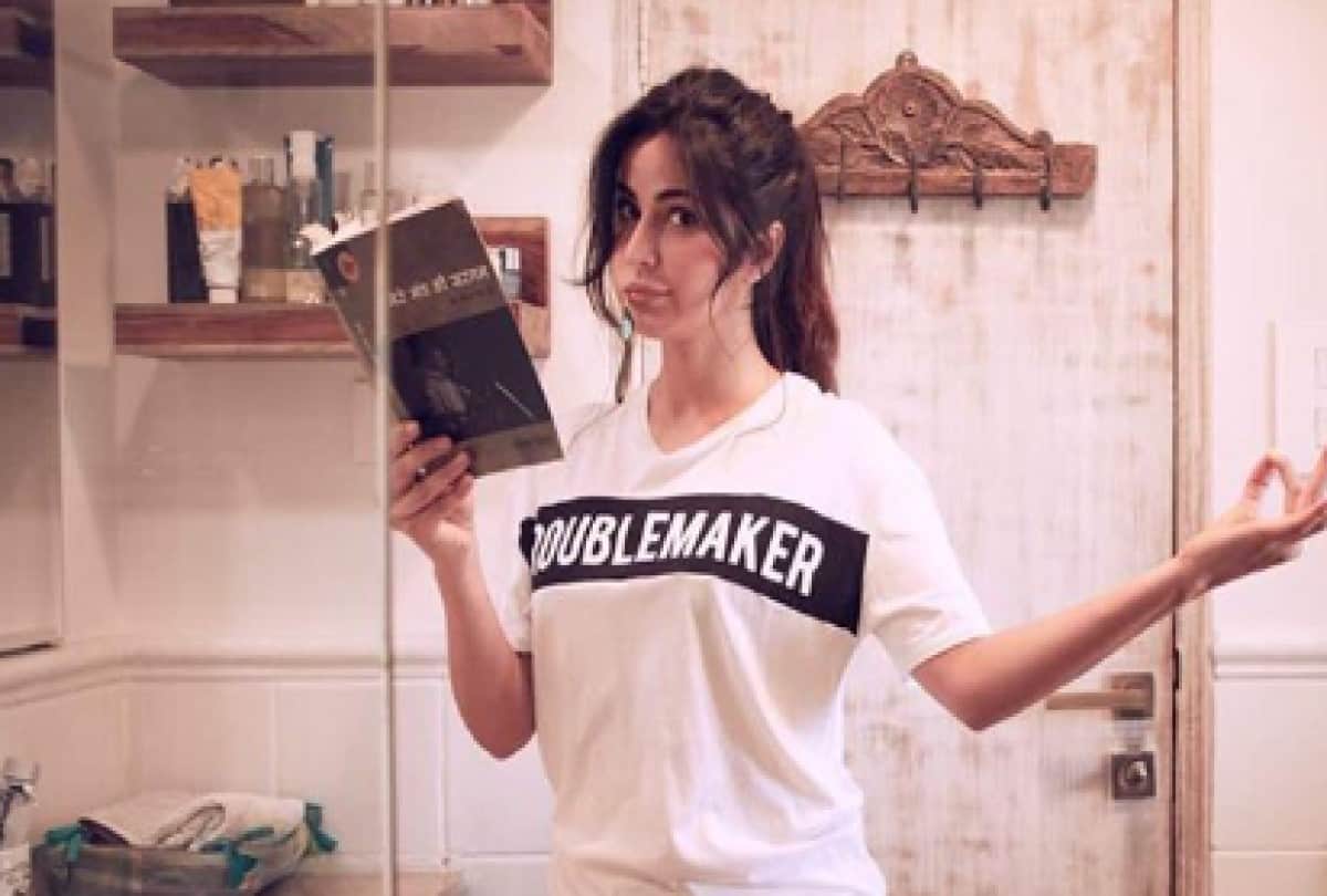 Katrina Kaif house inside photos she live in andheri west
