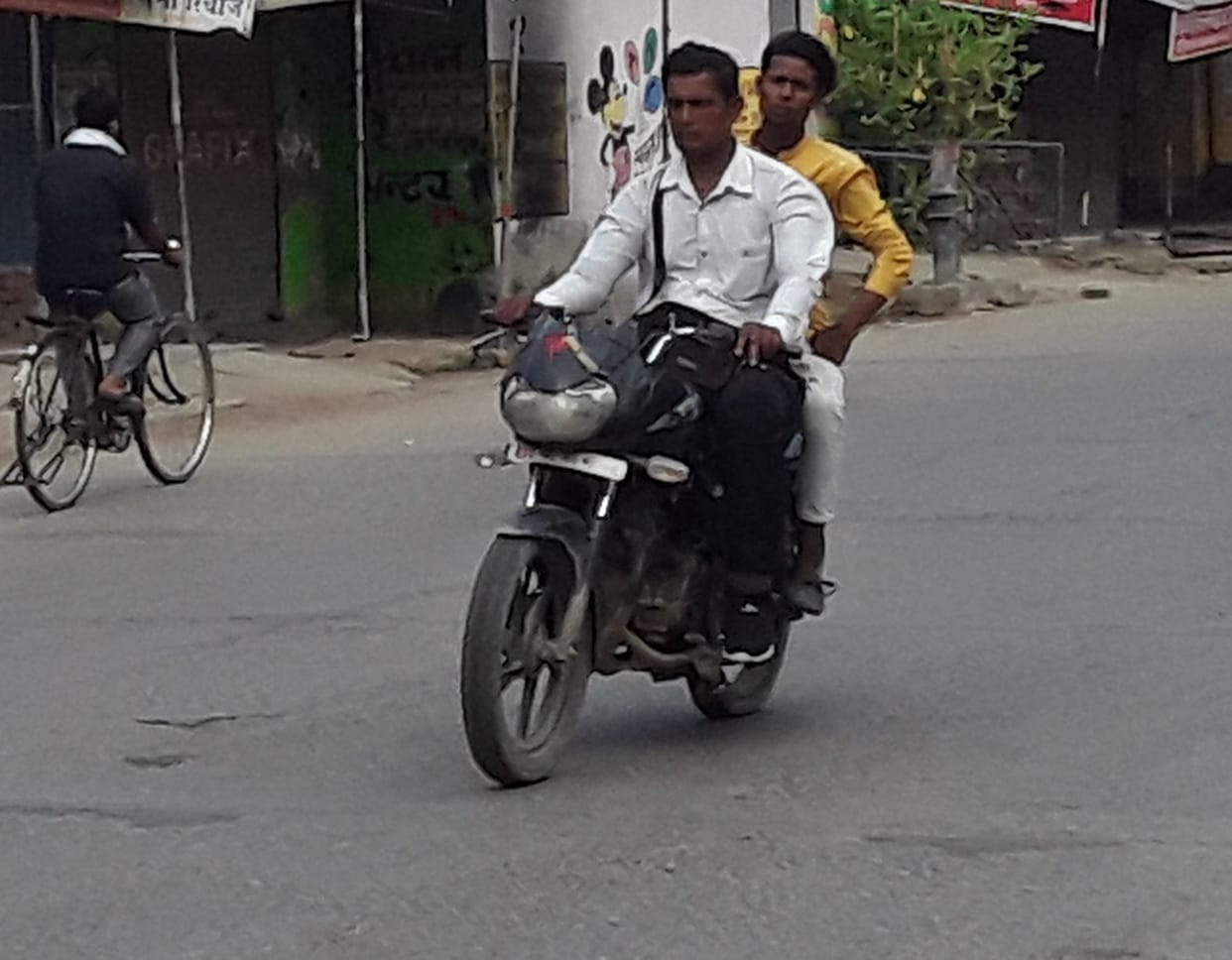 Vehicles are running on the streets without masks