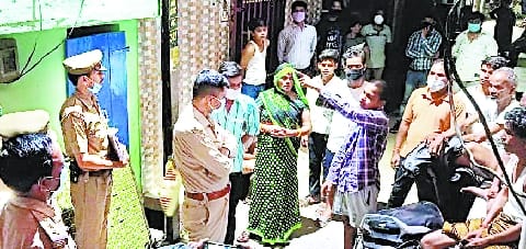 Bikers, brothers and sisters-in-law injured after firing at Katra Chand Khan