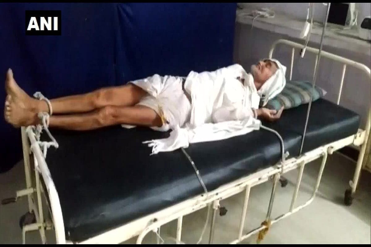 Nursing home in Shajapr madhya pradesh which tied an old man for not paying due bill got sealed and registration canceled