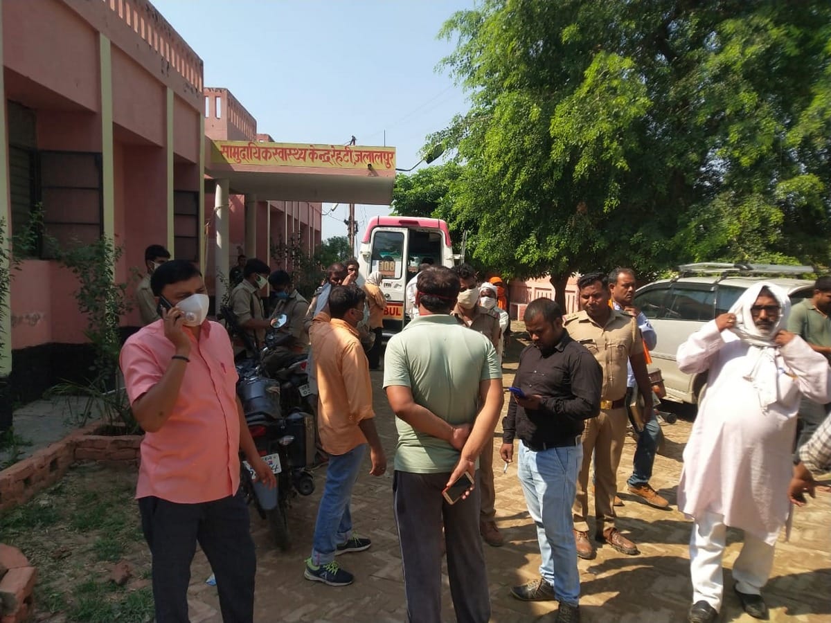 Former MP's brother-in-law slipped while trying to climb on a moving truck died in varanasi jaunpur highway