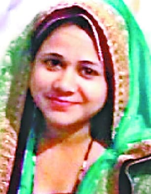 Married woman falls from roof