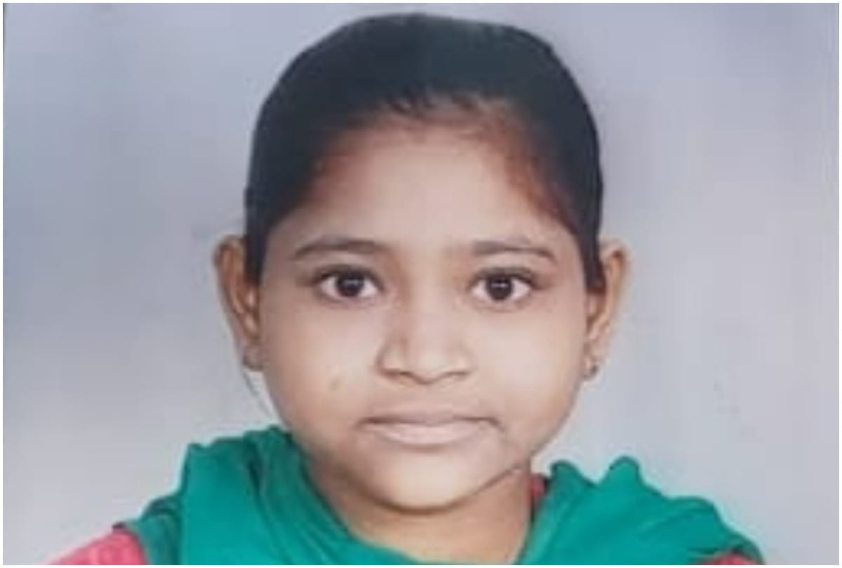 ghaziabad Girl set herself on fire over dispute on debt