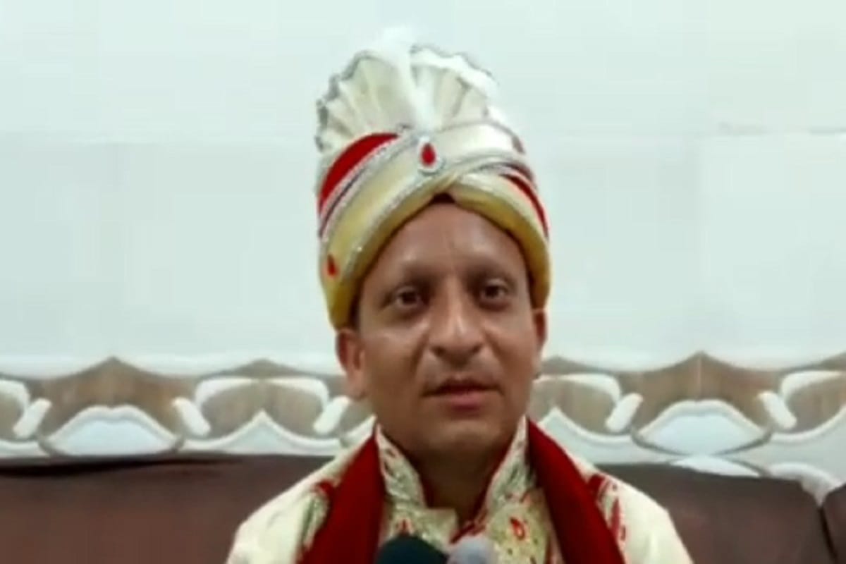Unique wedding of three foot bride and groom took place in Meerut